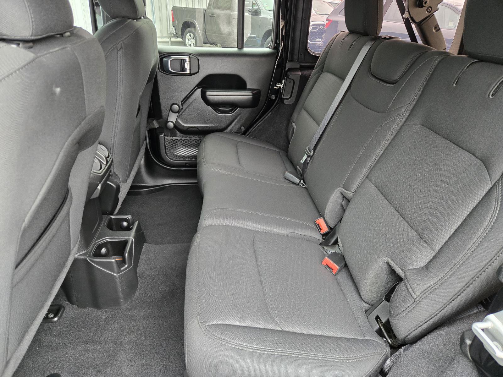 Used 2021 Jeep Wrangler Unlimited Sport AWD/4WD image 24