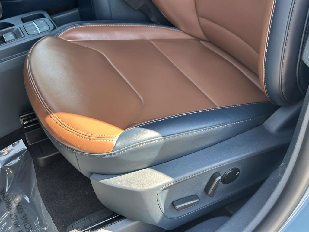 Used 2022 Ford Maverick Lariat w/ Lariat Luxury Package AWD/4WD image 30