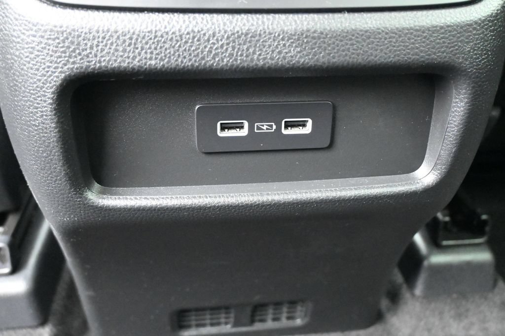 Used 2023 Honda Pilot EX-L image 17