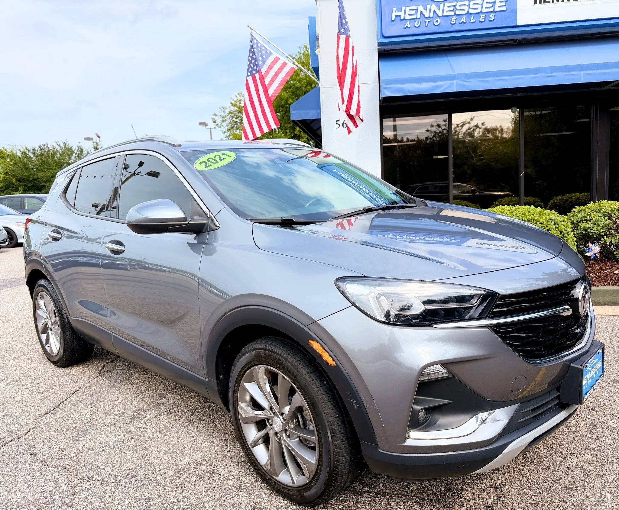 Used 2021 Buick Encore GX Essence w/ Experience Buick Package FWD image 37