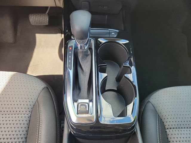 Used 2025 Chevrolet Trax LT FWD image 23