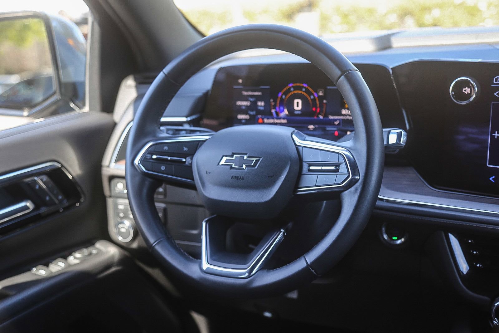 Used 2025 Chevrolet Tahoe Z71 image 13