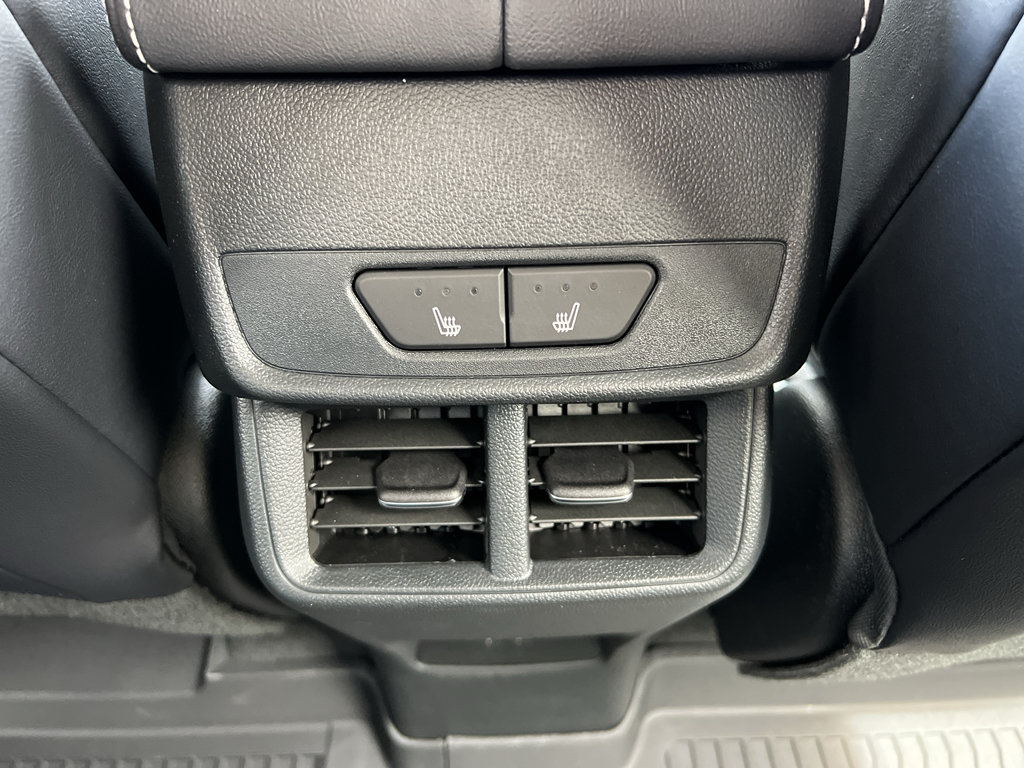 New 2026 GMC Terrain Denali w/ LPO, Floor Liner Package AWD/4WD image 40