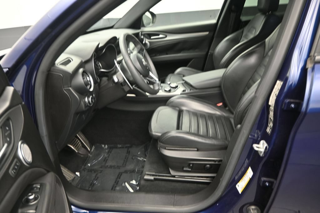 Used 2018 Alfa Romeo Stelvio Ti Sport AWD/4WD image 23