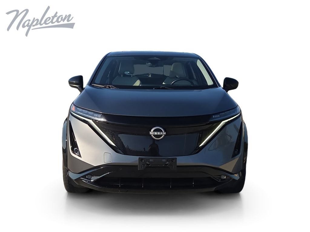 Used 2023 Nissan Ariya AWD image 9