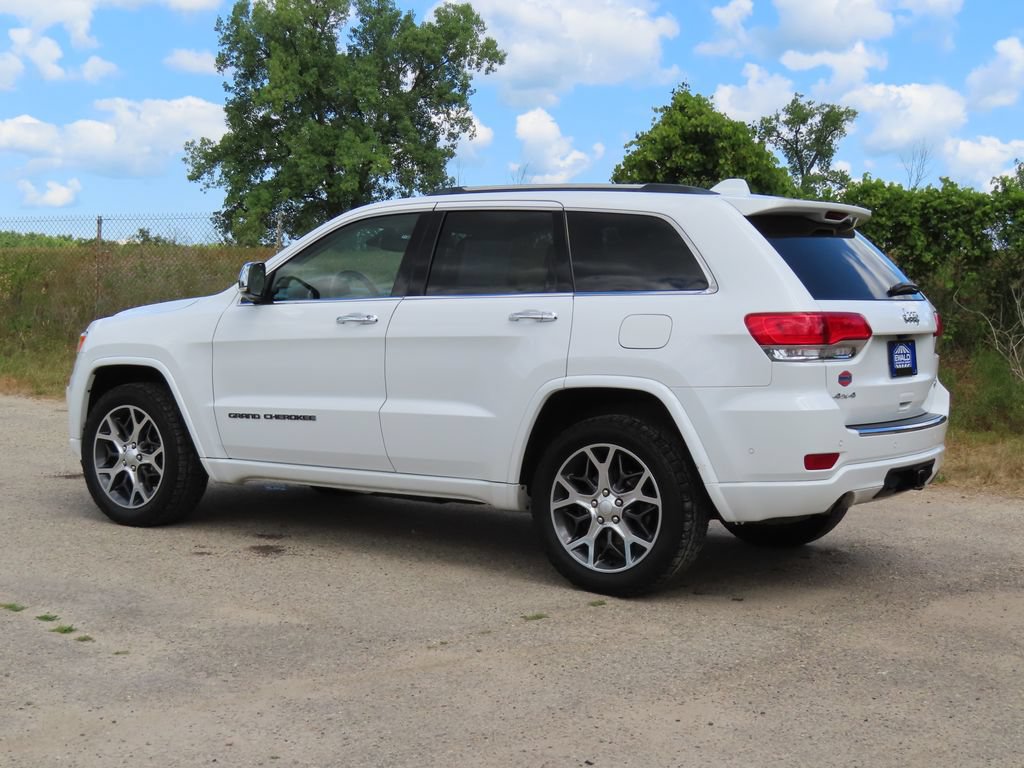 Used 2019 Jeep Grand Cherokee Overland AWD/4WD image 27