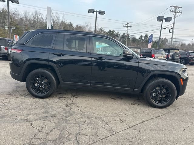 New 2026 Jeep Grand Cherokee Altitude AWD/4WD image 6