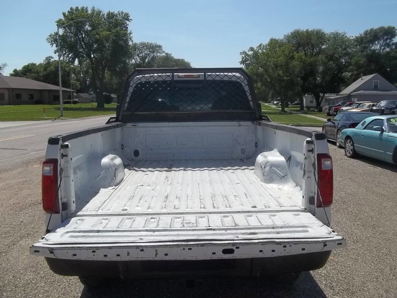 Used 2010 Ford F350 4x4 Crew Cab Super Duty image 5