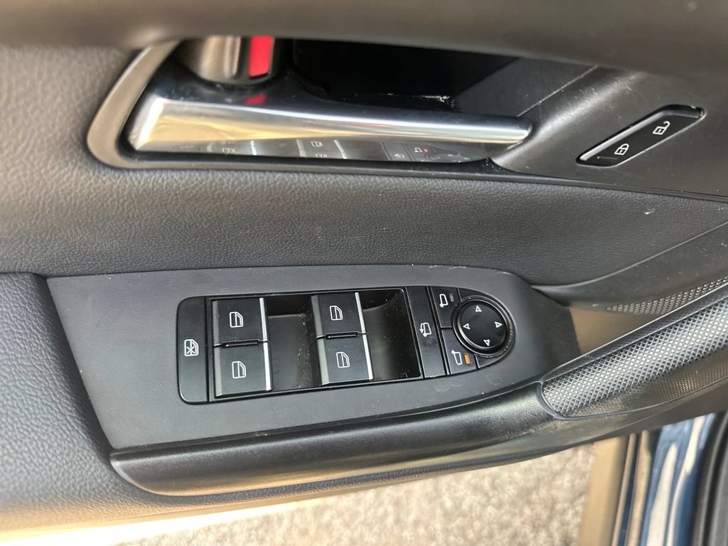 Used 2025 MAZDA CX-50 AWD 2.5 S w/ Premium Plus Pkg image 42