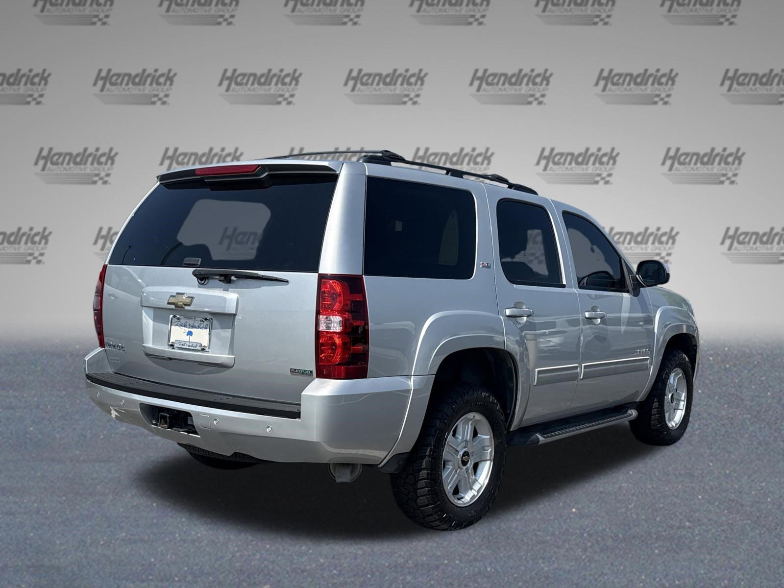 Used 2011 Chevrolet Tahoe LT w/ Luxury Package AWD/4WD image 10