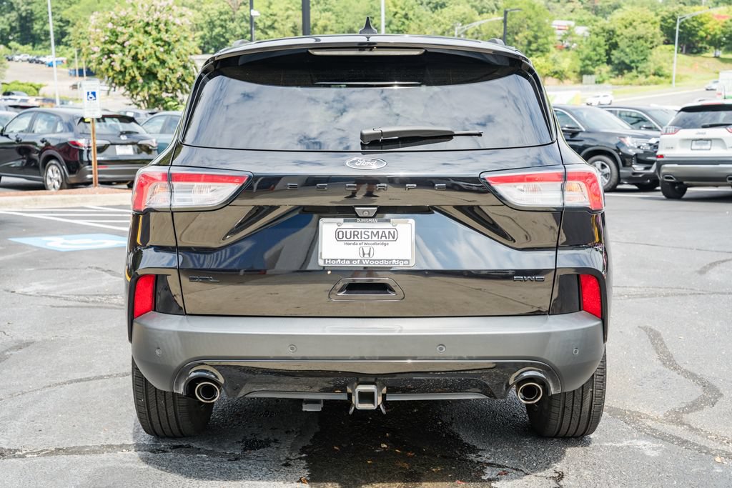 Used 2022 Ford Escape SEL w/ SEL Stealth AWD Package image 5