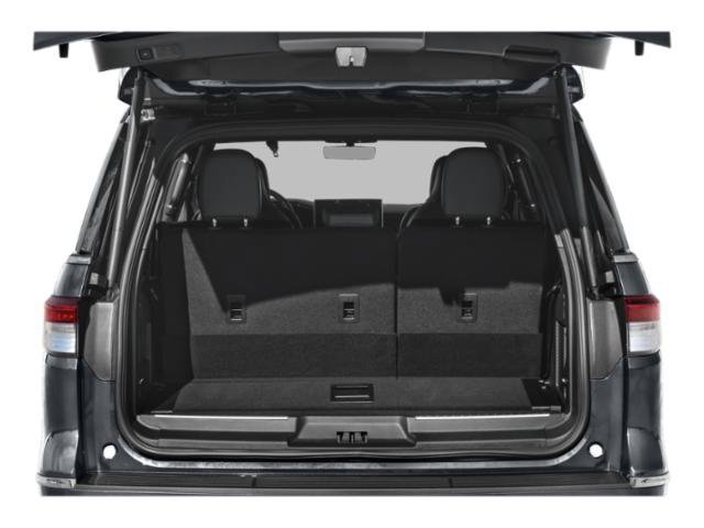 Certified 2024 Lincoln Navigator Premiere AWD/4WD image 11