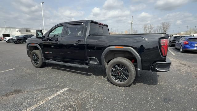 Used 2024 GMC Sierra 2500 AT4 w/ Technology Package AWD/4WD image 6