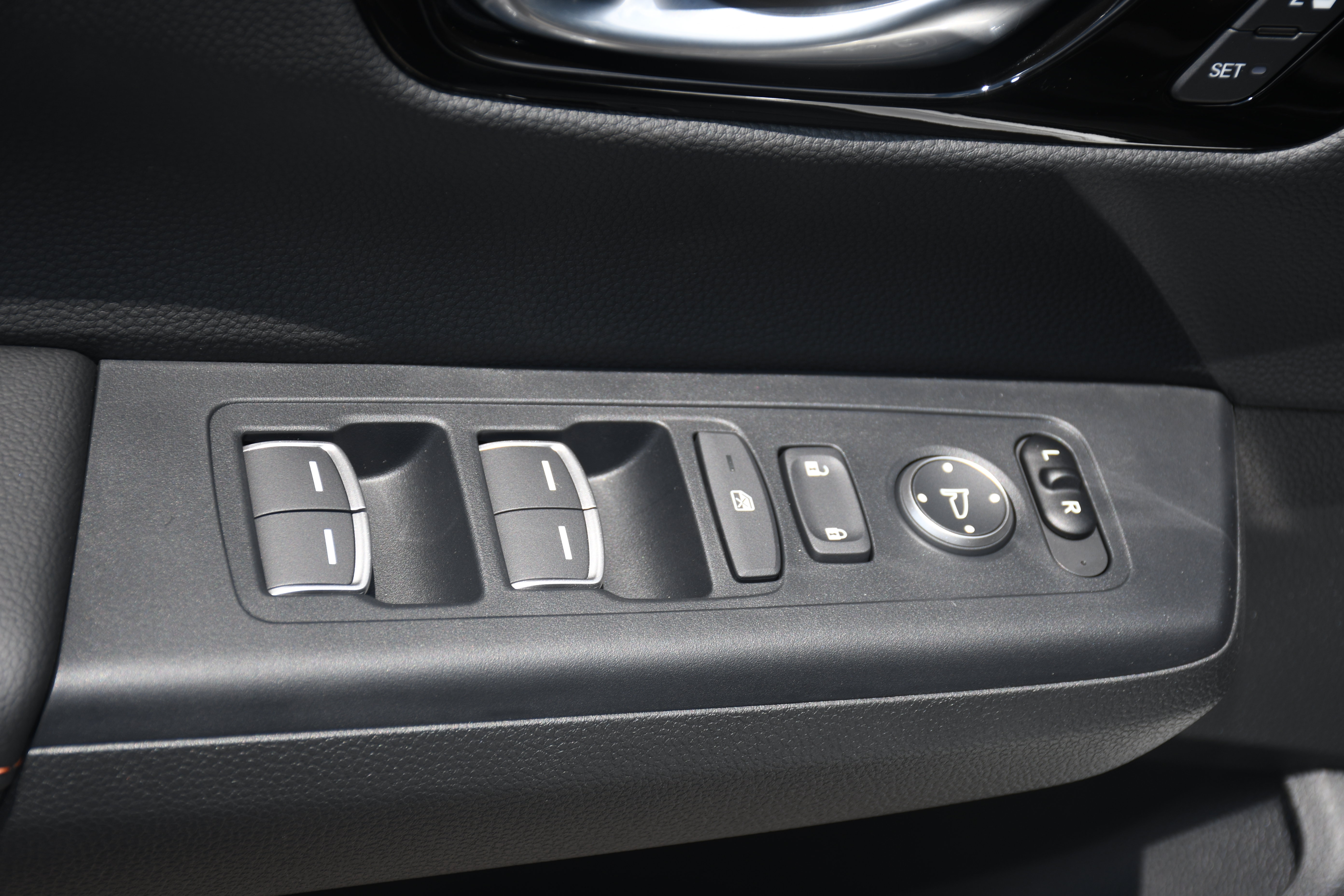 New 2026 Honda CR-V Sport Touring image 6