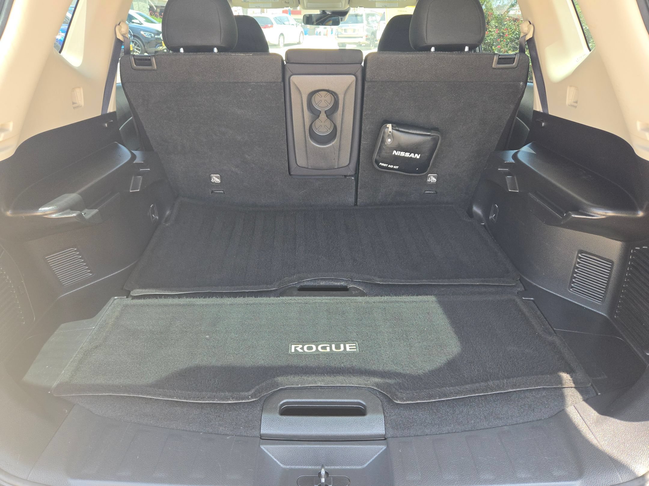 Certified 2020 Nissan Rogue S FWD image 24
