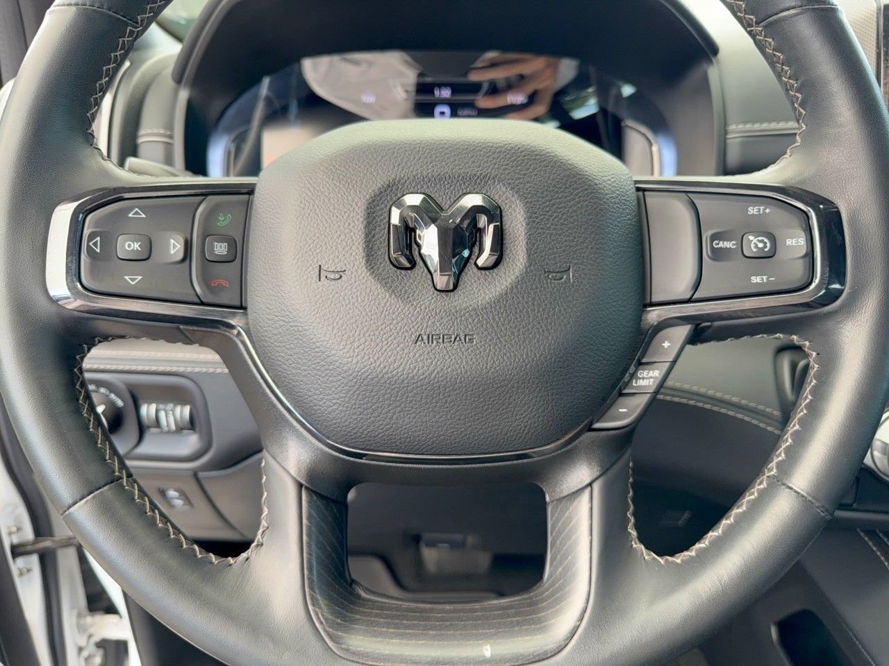 Used 2023 RAM 1500 Limited w/ Night Edition RWD image 11