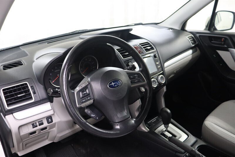Used 2016 Subaru Forester 2.5i Premium w/ Popular Package #1 AWD/4WD image 14