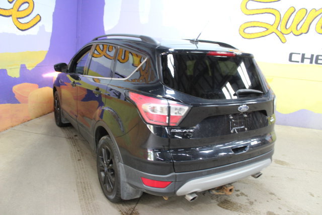 Used 2017 Ford Escape SE AWD/4WD image 6
