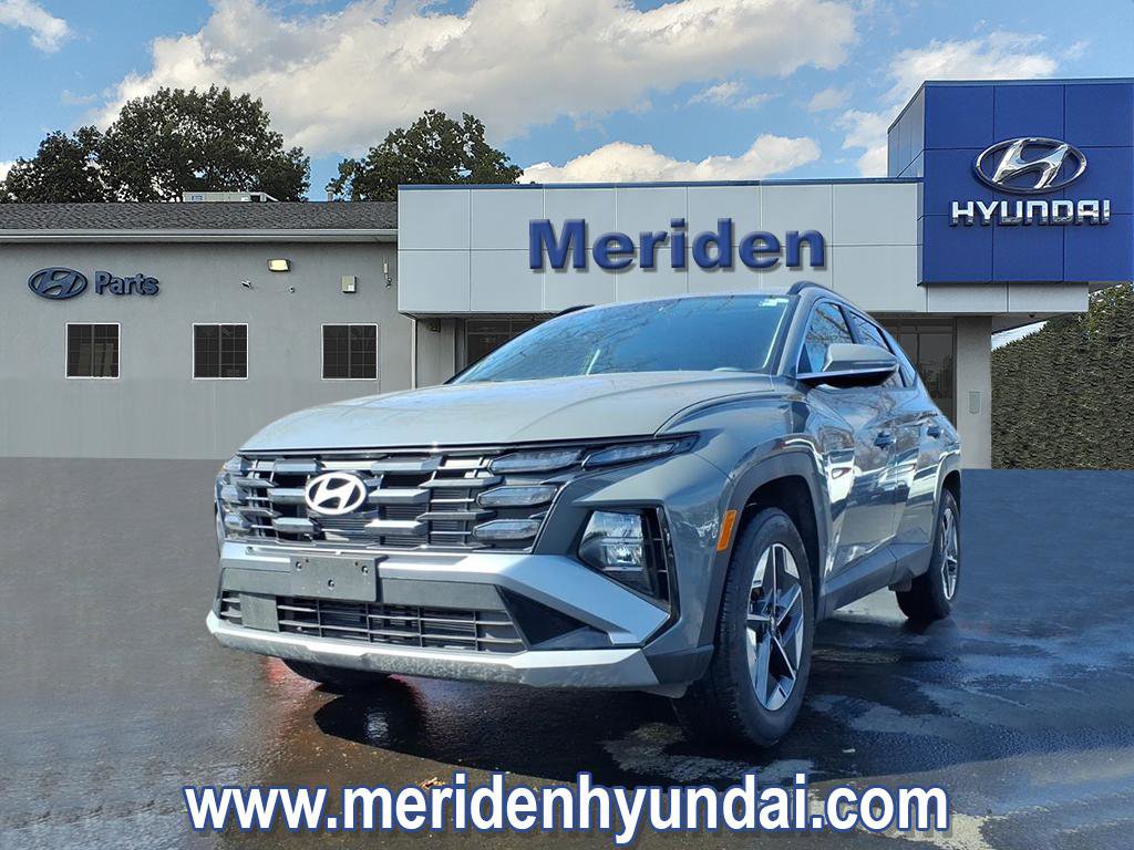 Certified 2025 Hyundai Tucson SEL AWD/4WD image 1