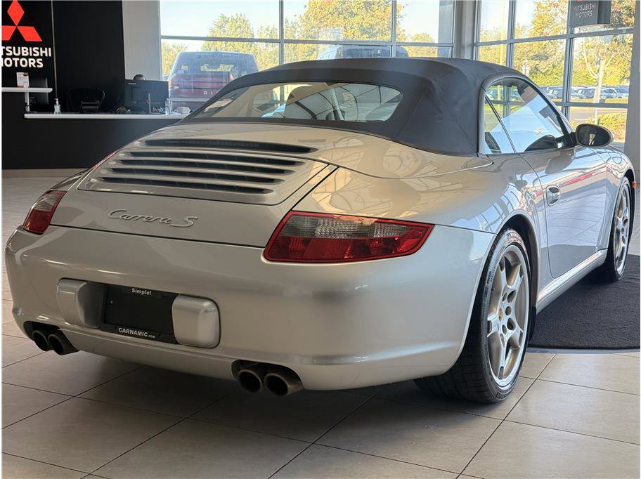 Used 2006 Porsche 911 Carrera S image 4