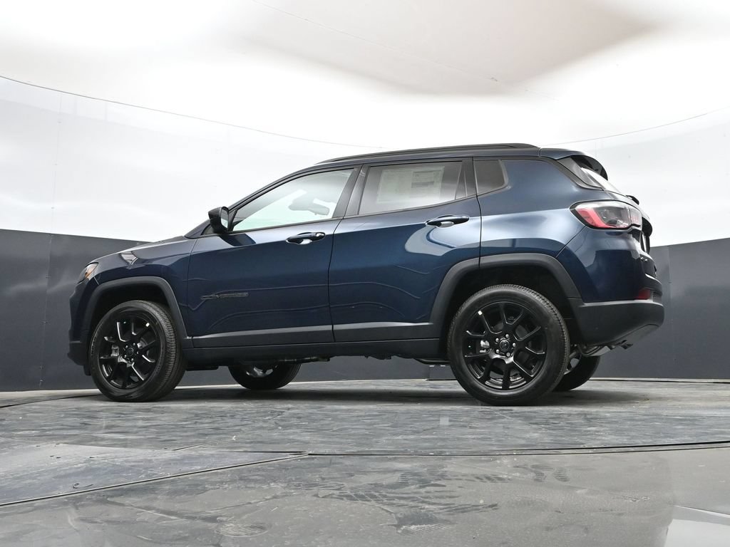 New 2026 Jeep Compass Latitude AWD/4WD image 47