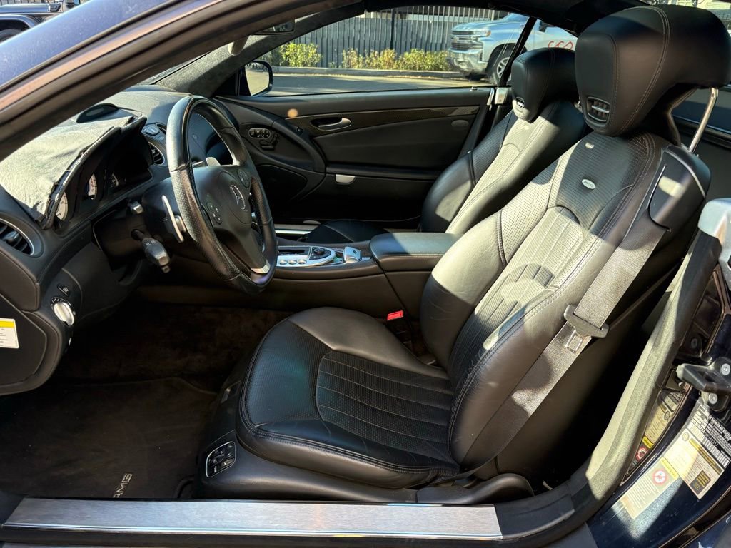Used 2011 Mercedes-Benz SL 63 AMG image 12