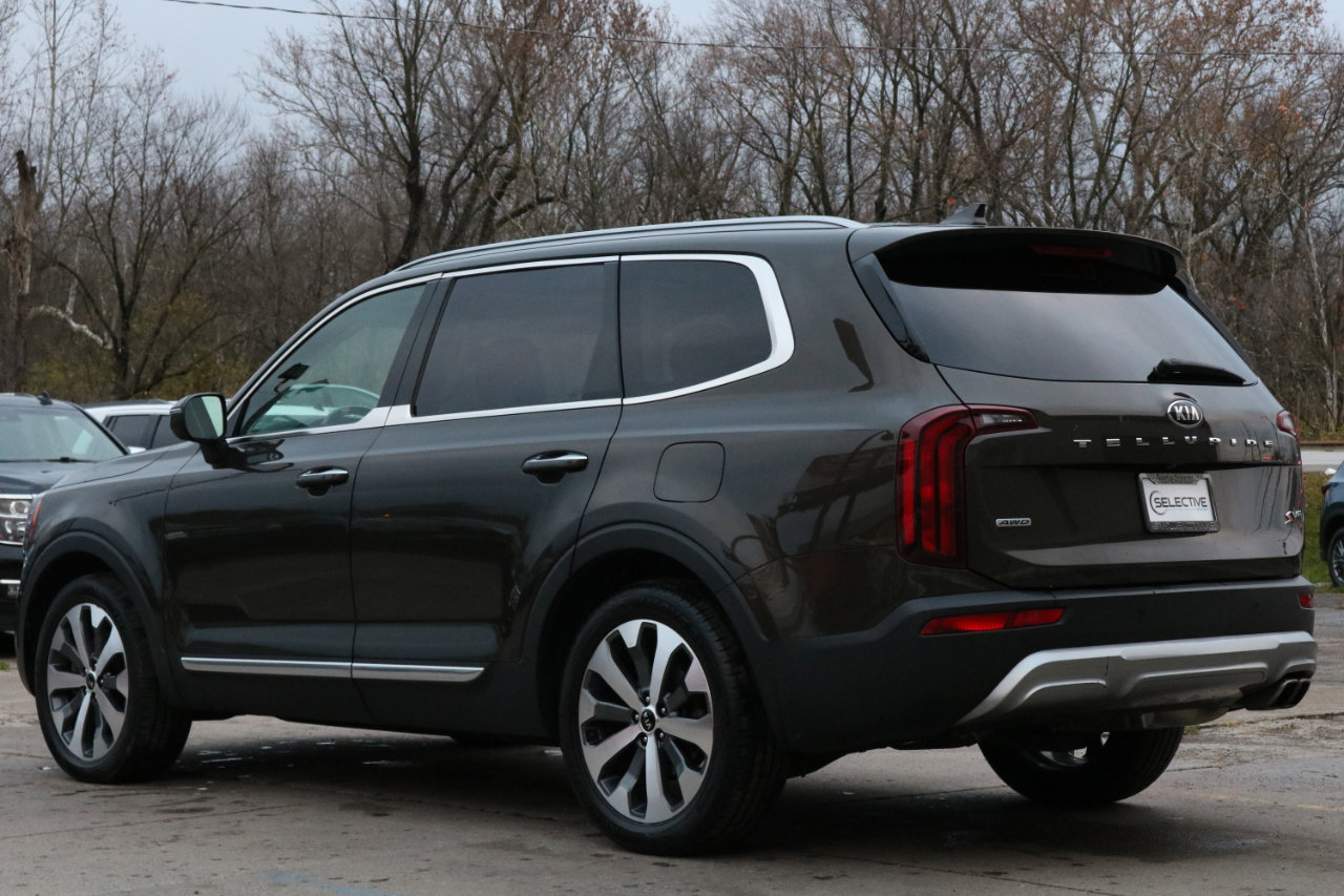 Used 2020 Kia Telluride S image 16