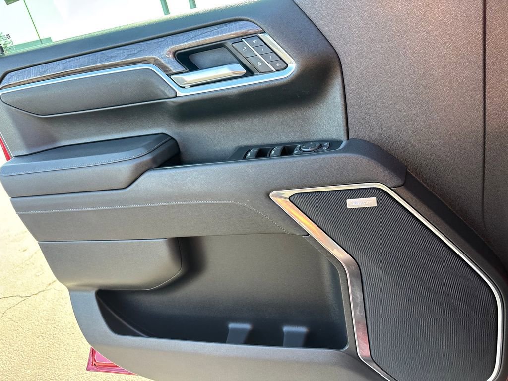 Certified 2025 Chevrolet Silverado 1500 LTZ w/ Z71 Off-Road Package image 21