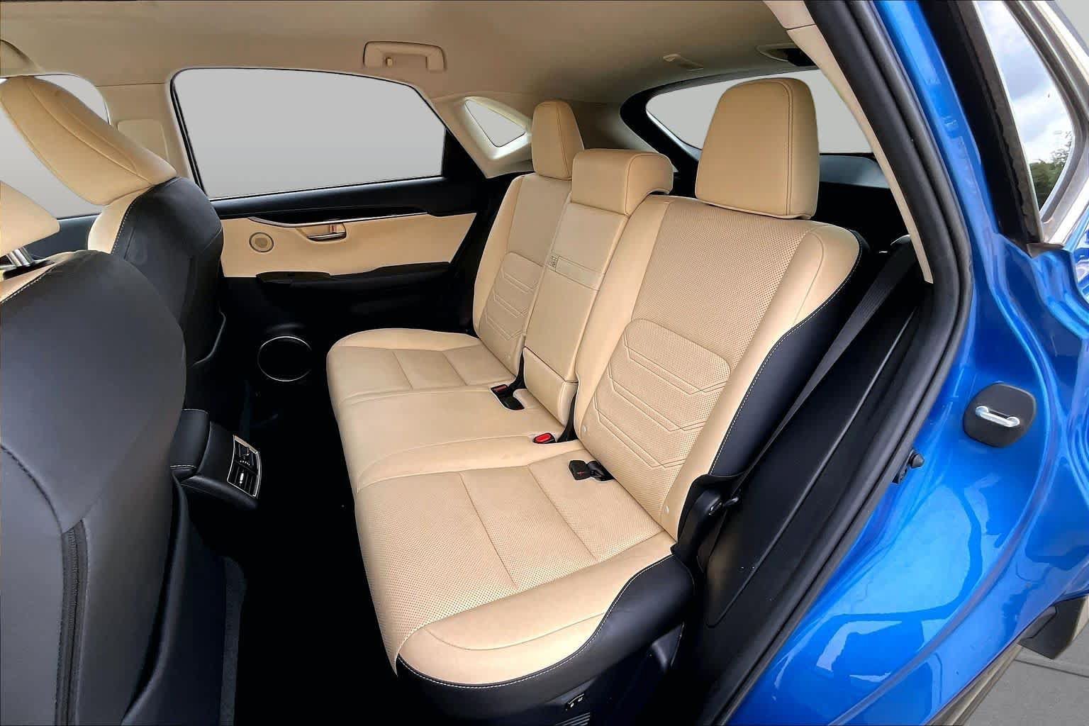 Used 2016 Lexus NX 200t FWD w/ Luxury Package image 21