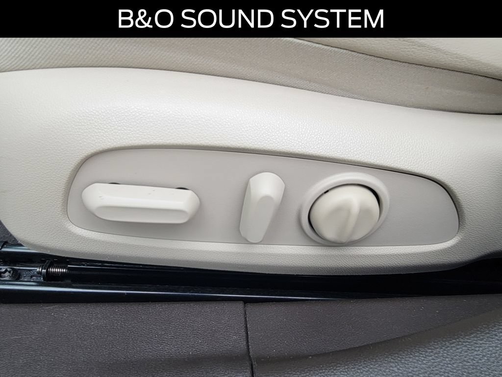 Used 2017 Buick LaCrosse Essence w/ Sights and Sounds Package FWD image 15
