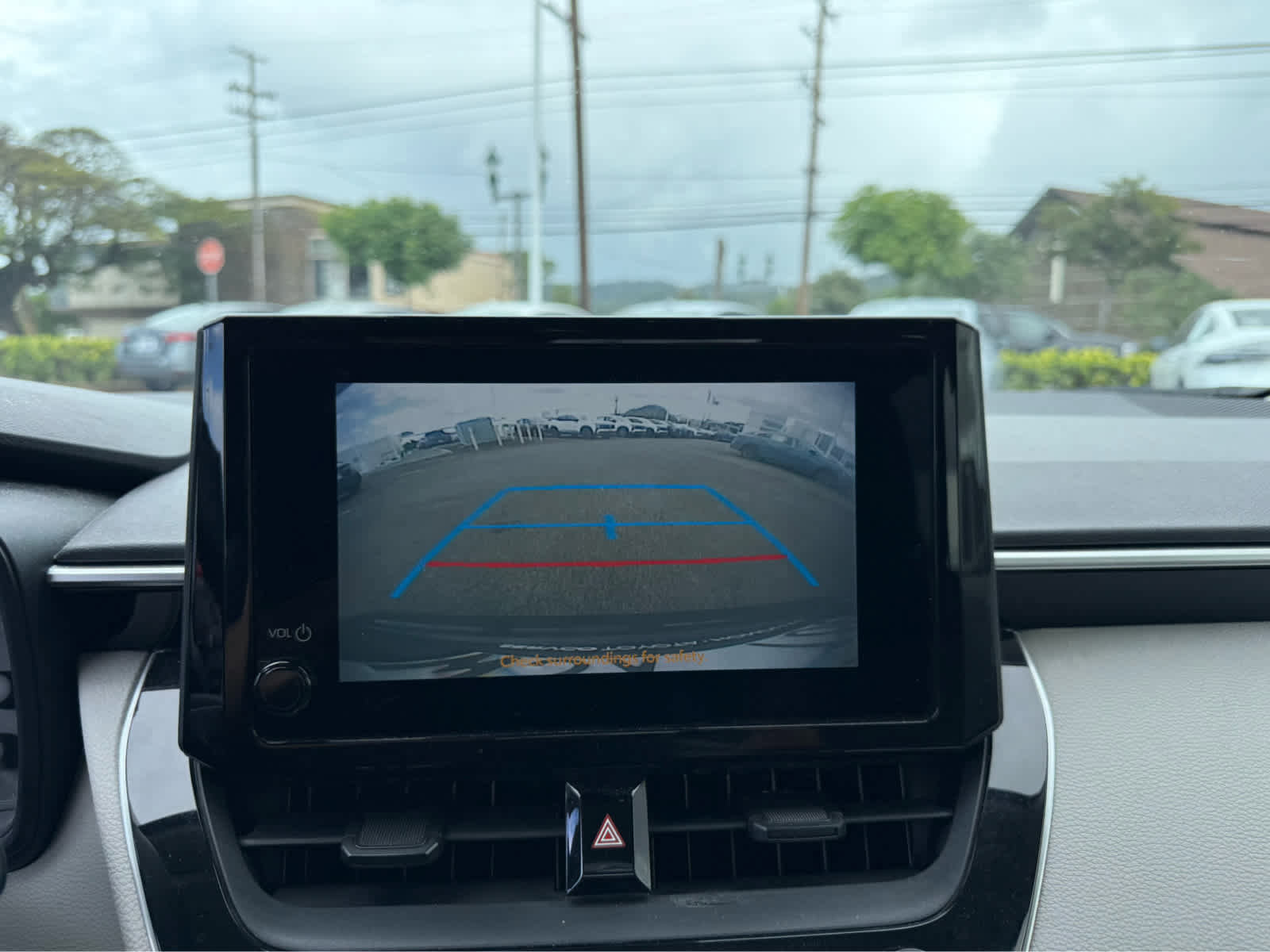 Used 2023 Toyota Corolla LE FWD image 8