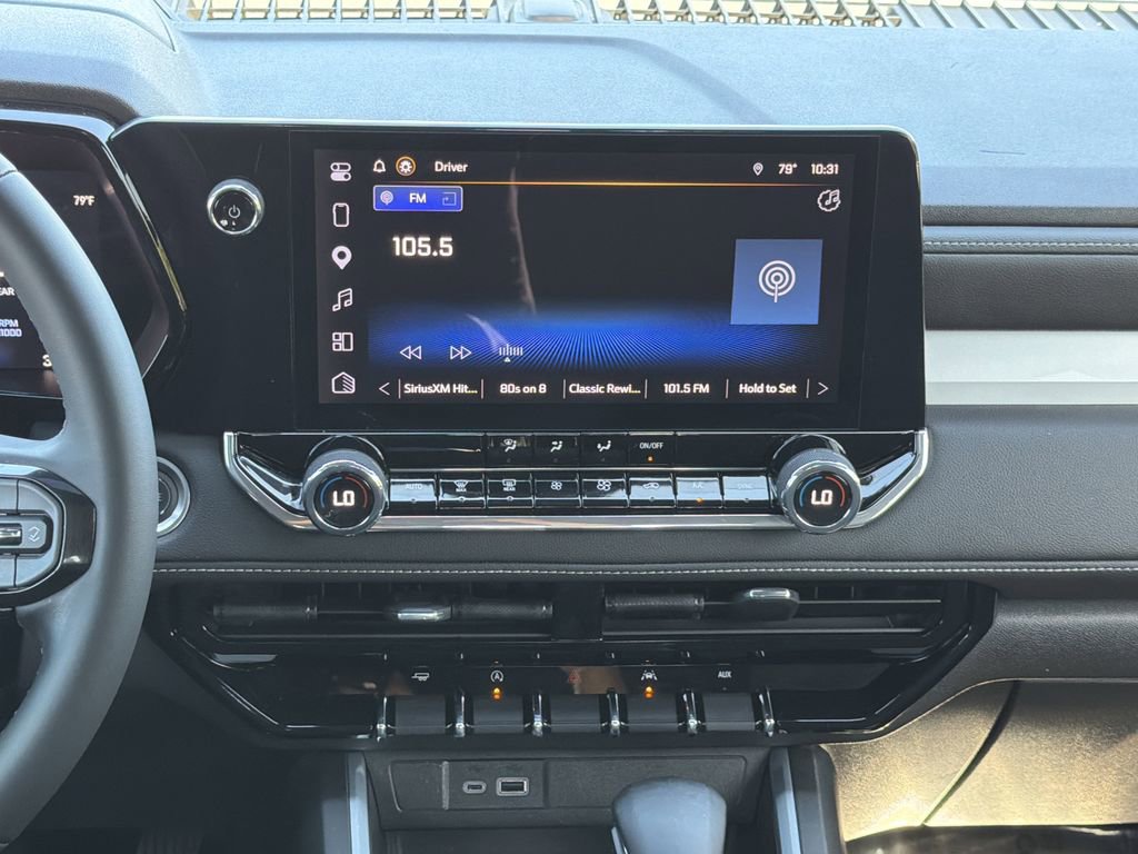 Used 2024 Chevrolet Colorado LT w/ LT Convenience Package image 4