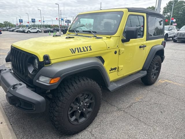 Used 2023 Jeep Wrangler Sport AWD/4WD image 3