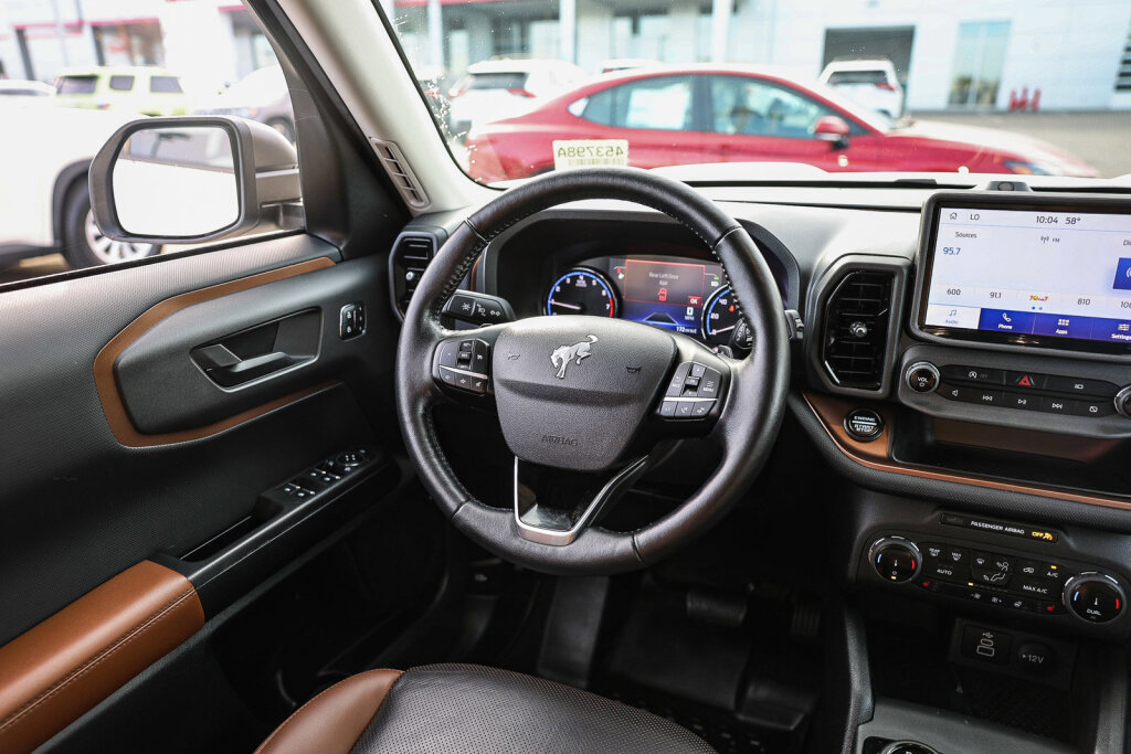 Used 2023 Ford Bronco Sport Badlands w/ Premium Package image 5