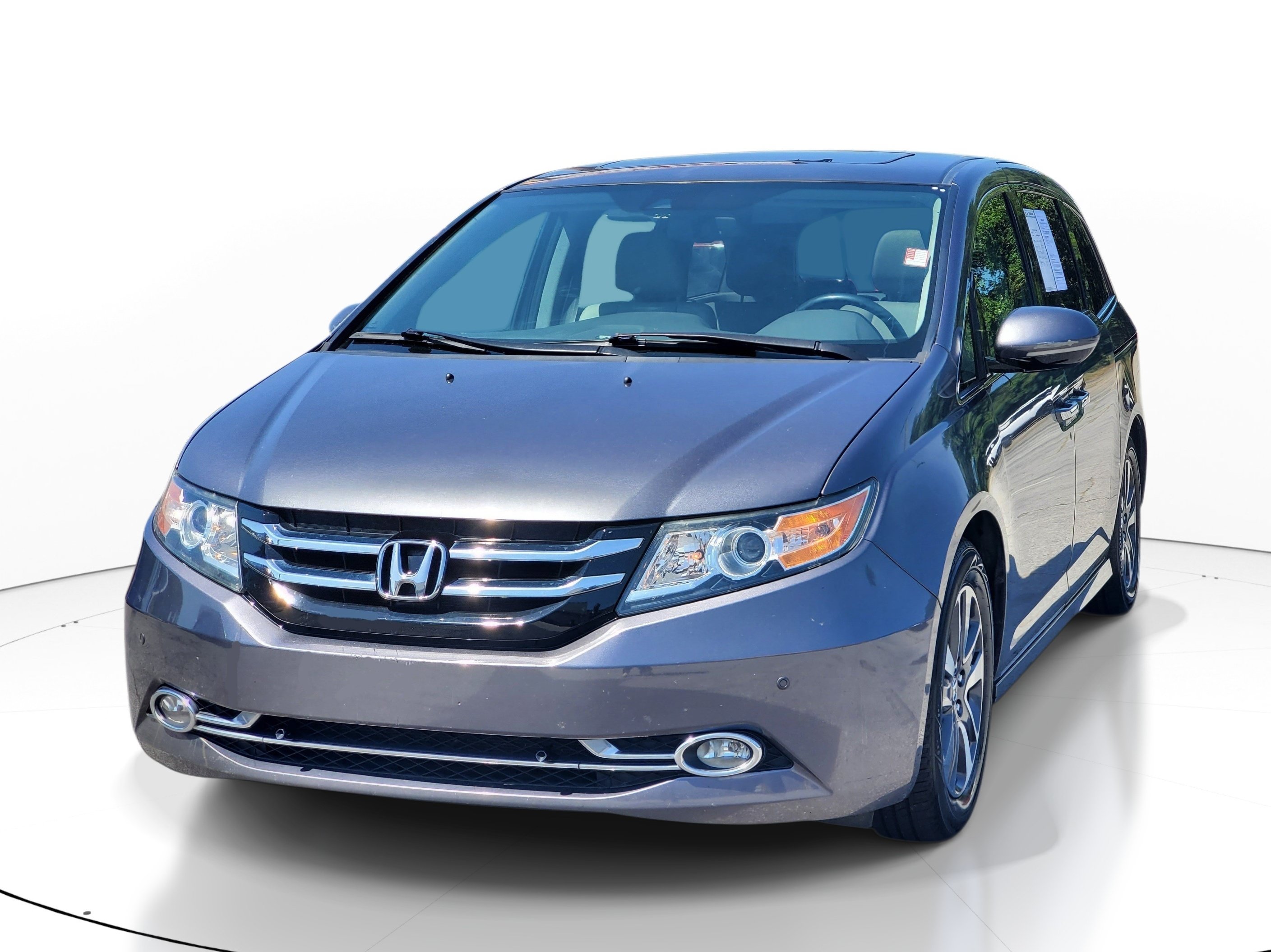 Used 2014 Honda Odyssey Touring image 3