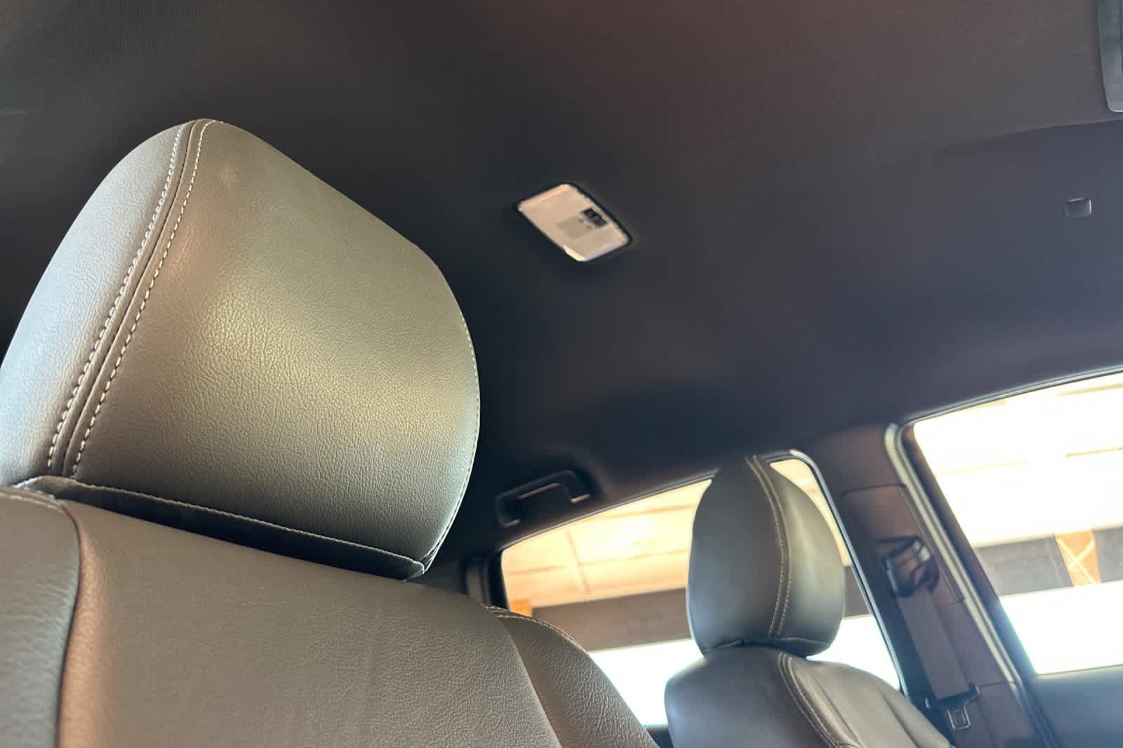 Used 2019 Toyota Tacoma TRD Sport w/ Technology Package AWD/4WD image 16