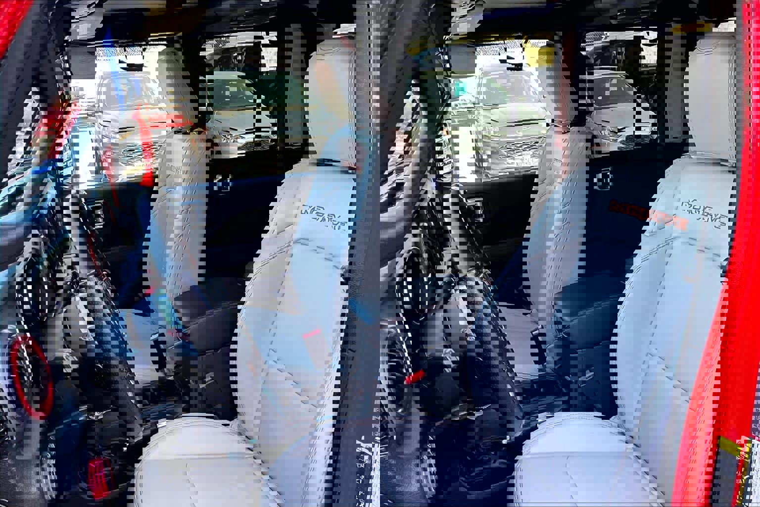 Used 2022 Jeep Gladiator Mojave w/ Cold Weather Group image 8