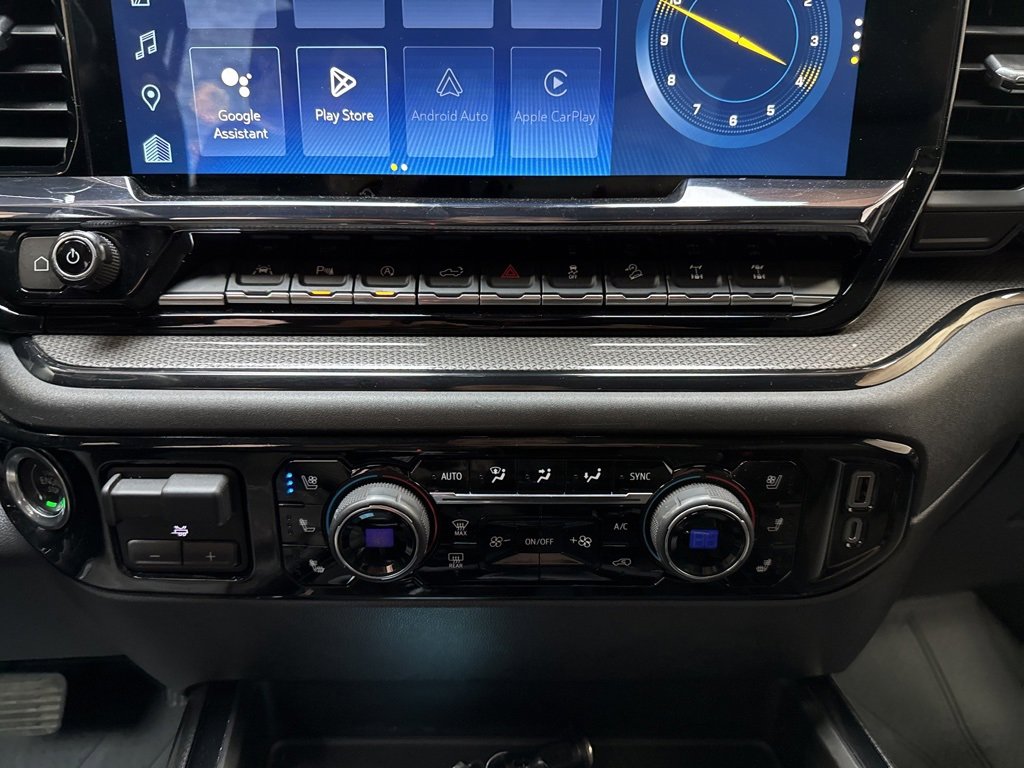 Used 2023 Chevrolet Silverado 1500 ZR2 w/ Technology Package image 24