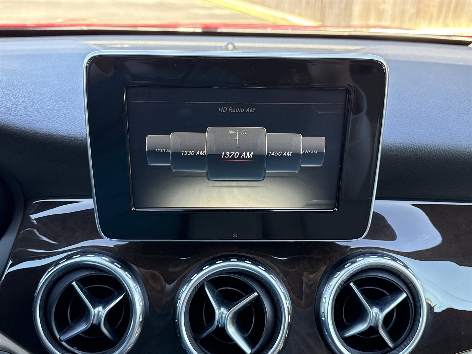 Used 2016 Mercedes-Benz GLA 250 4MATIC image 24