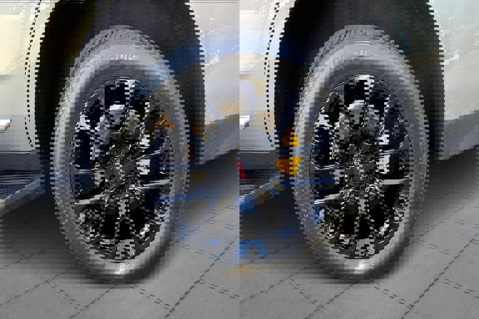 Certified 2023 GMC Yukon Denali image 10