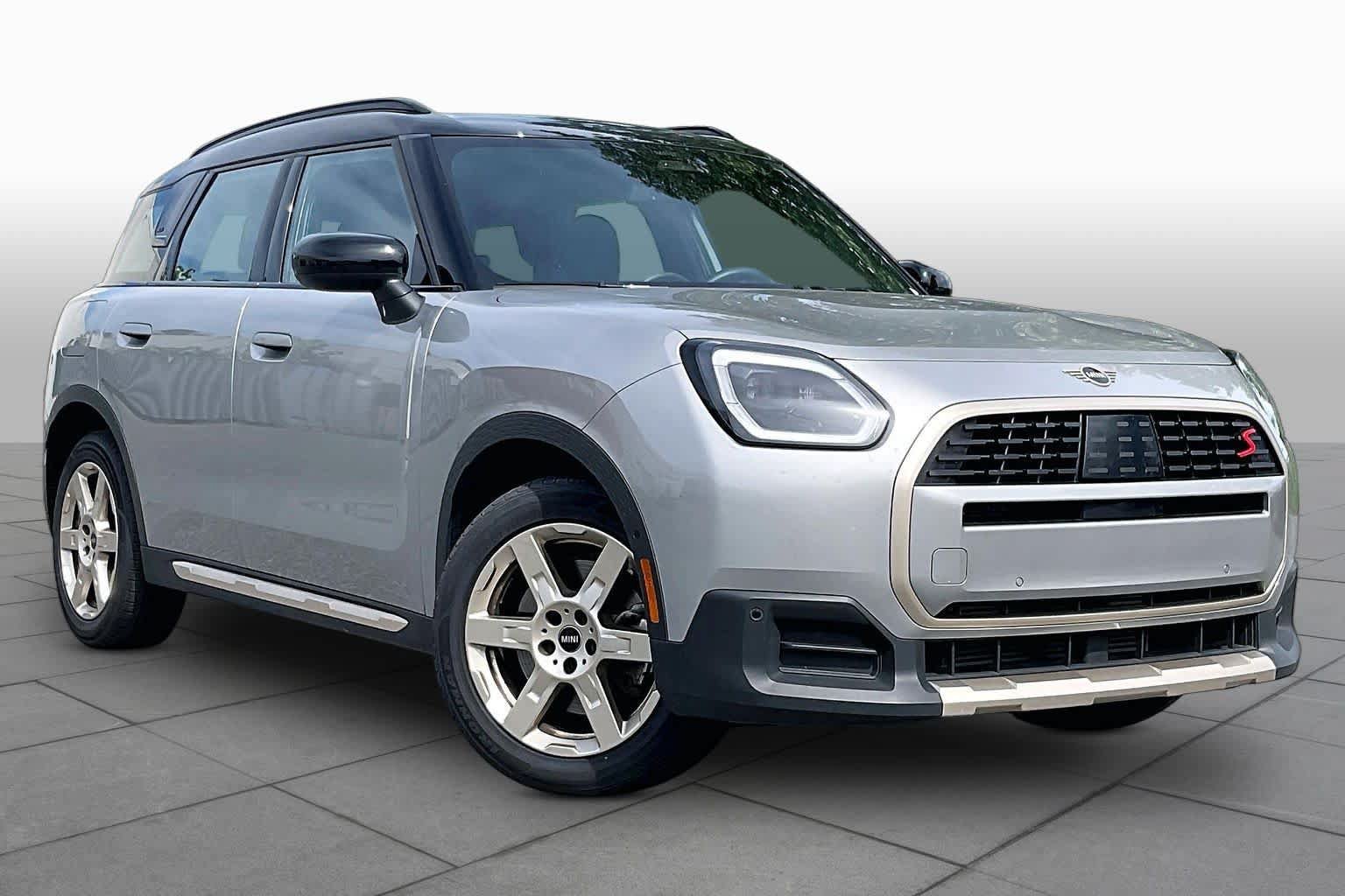Used 2025 MINI Cooper Countryman S AWD/4WD image 2