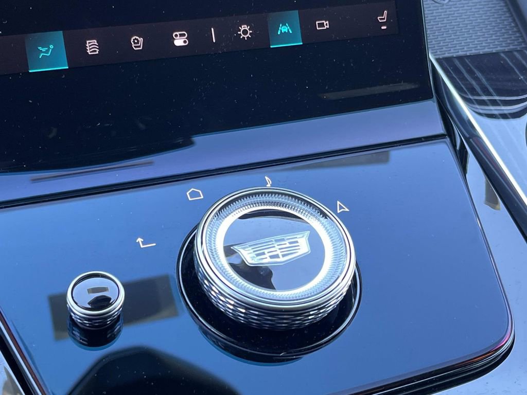 New 2026 Cadillac Escalade Sport w/ Touring Package image 37