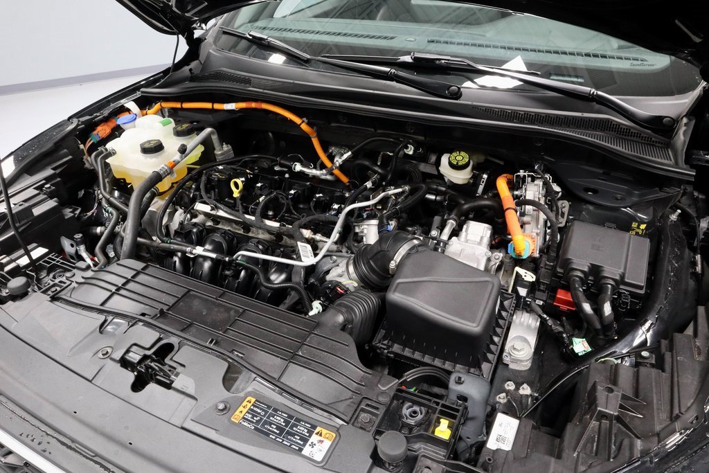 Certified 2025 Ford Escape ST-Line Elite w/ Tech Pack #1 image 17