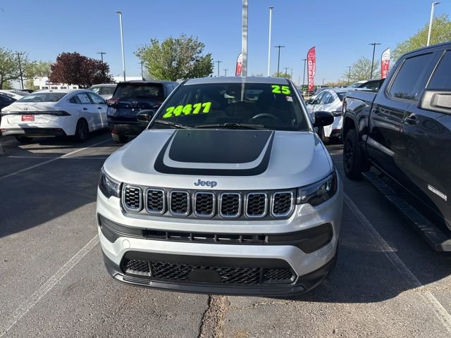 Used 2025 Jeep Compass Sport w/ Mopar Graphics Package image 7