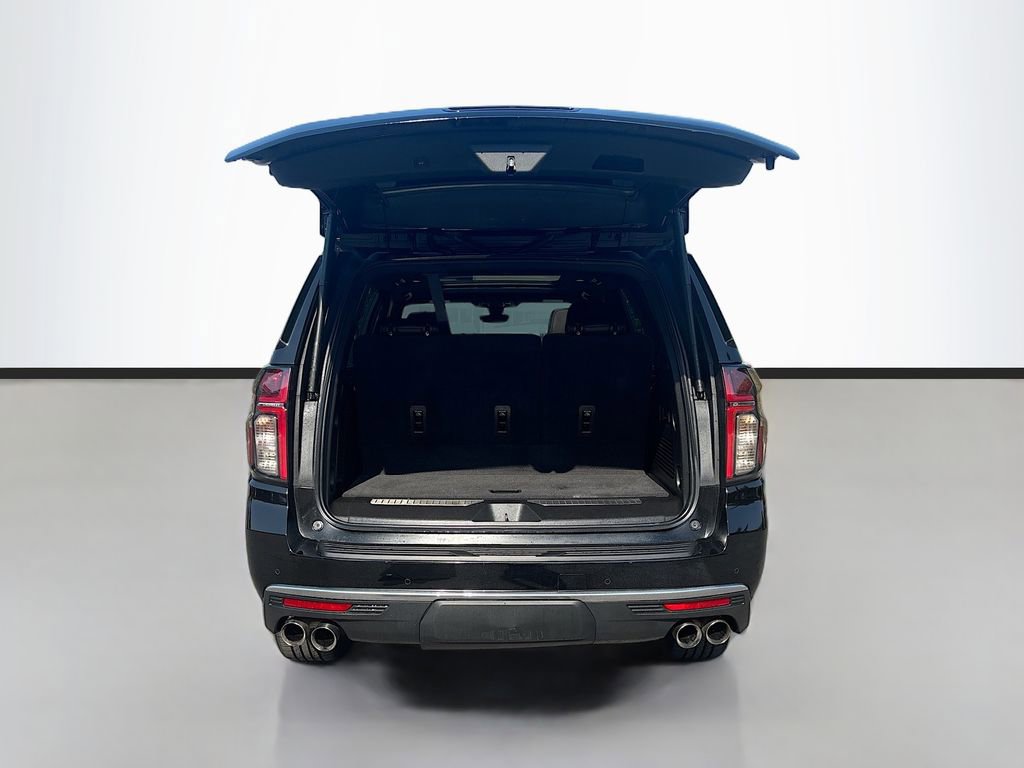 Used 2021 Chevrolet Tahoe High Country w/ Premium Package RWD image 9