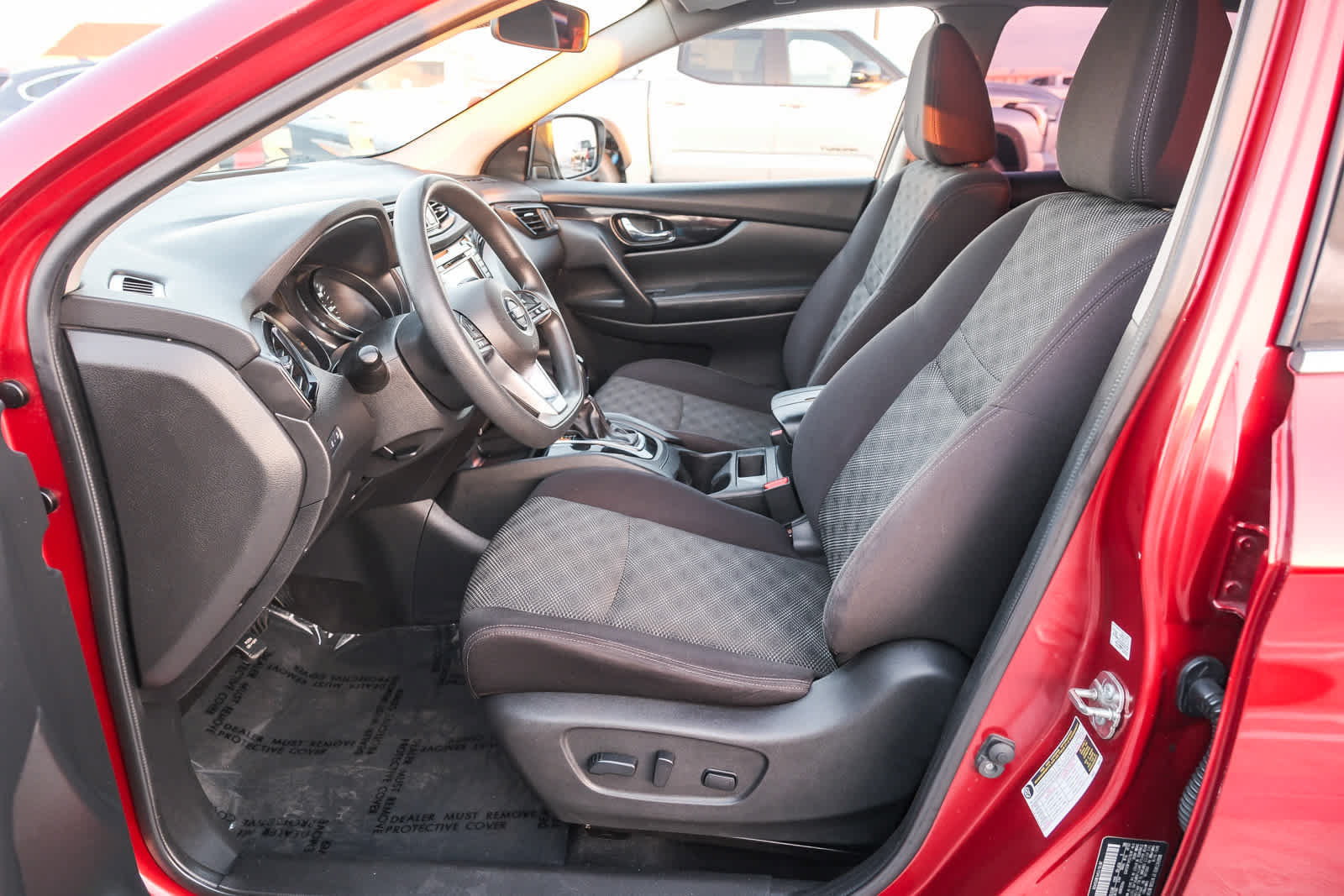 Used 2020 Nissan Rogue Sport SV FWD image 20