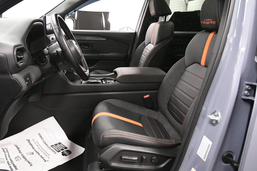 Used 2026 Honda Passport TrailSport image 10