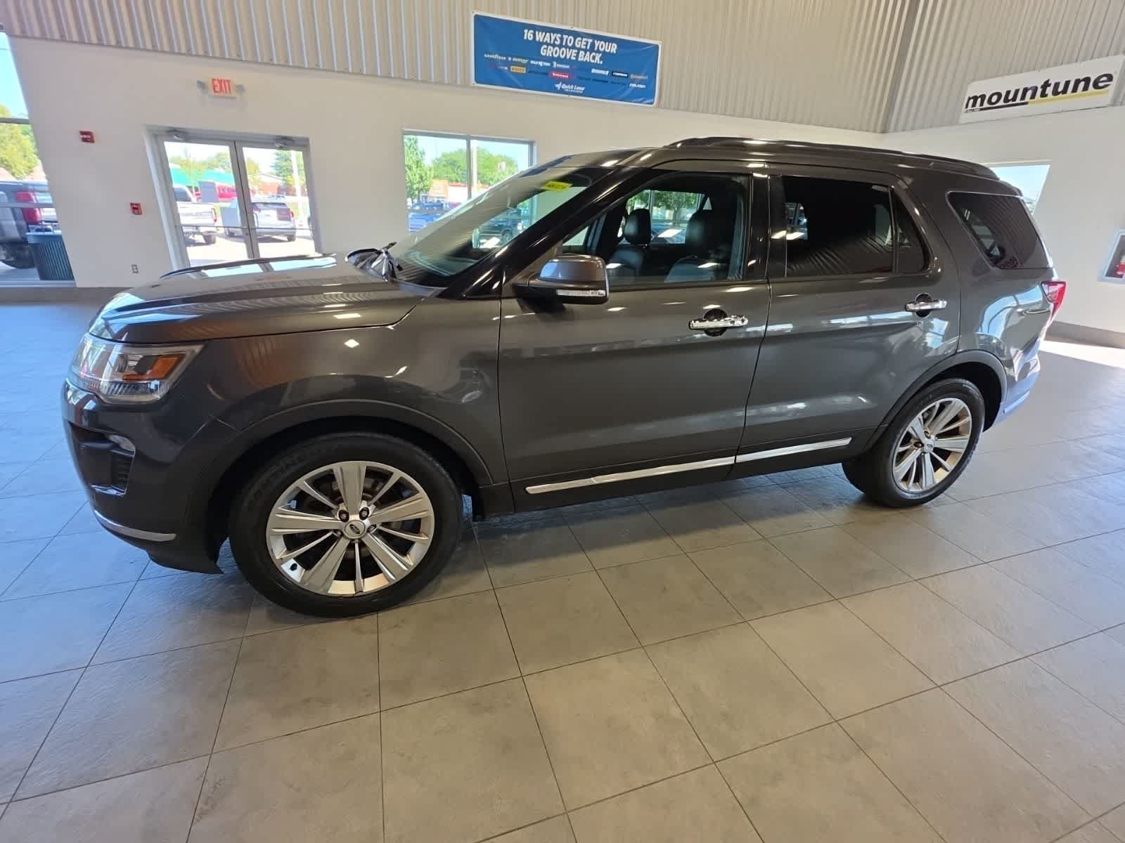 Used 2019 Ford Explorer Limited w/ Class III Trailer Tow Package FWD image 13