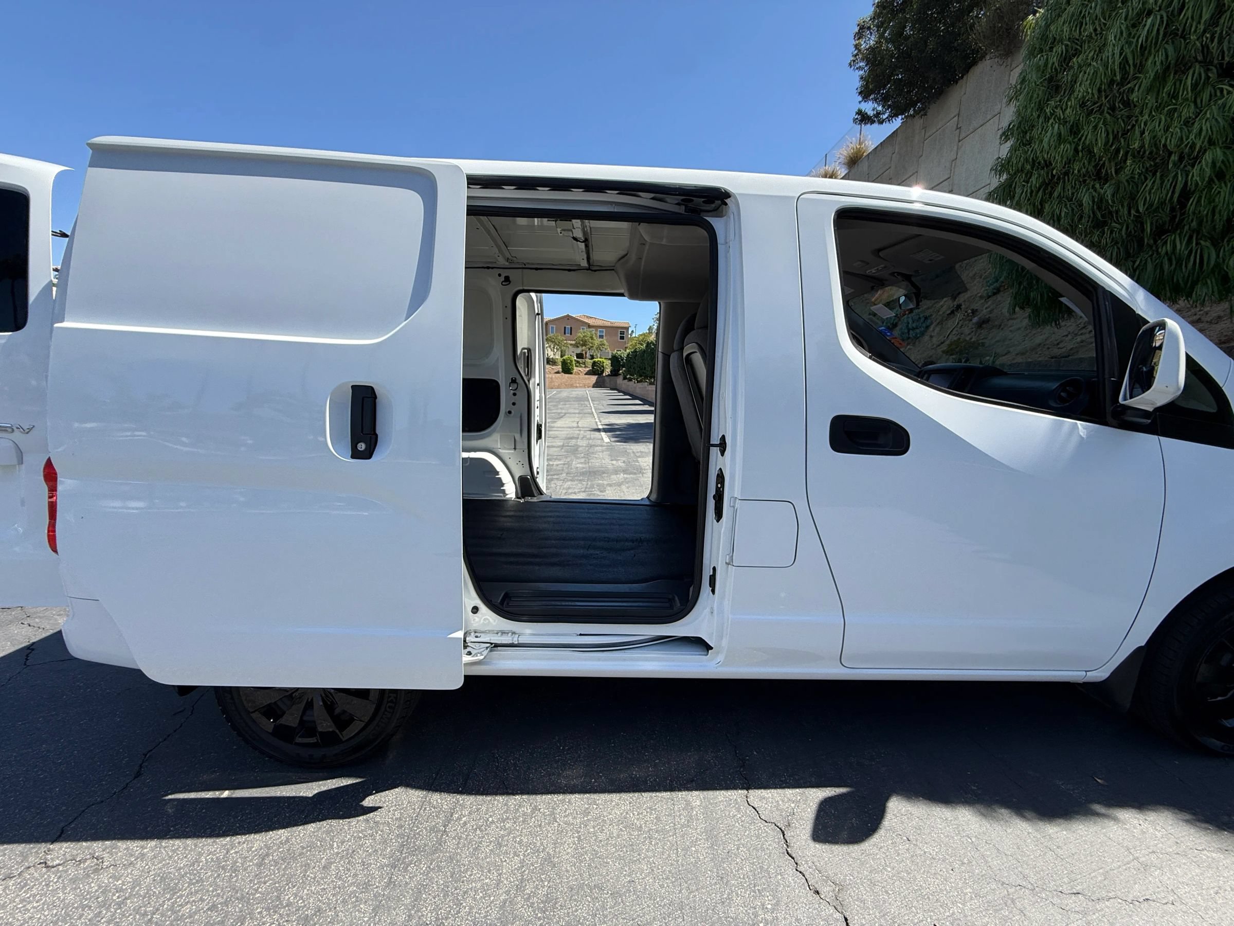 Used 2020 Nissan NV200 SV w/ Back Door Glass Package FWD image 21