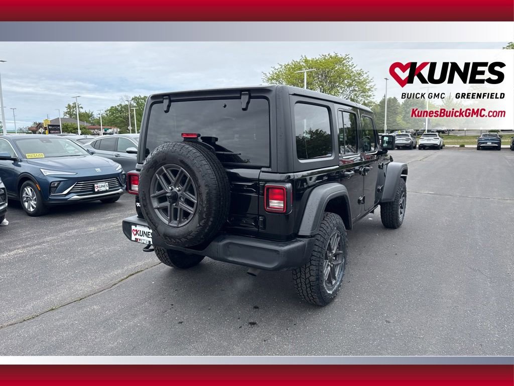 Used 2025 Jeep Wrangler Unlimited Sport AWD/4WD image 5